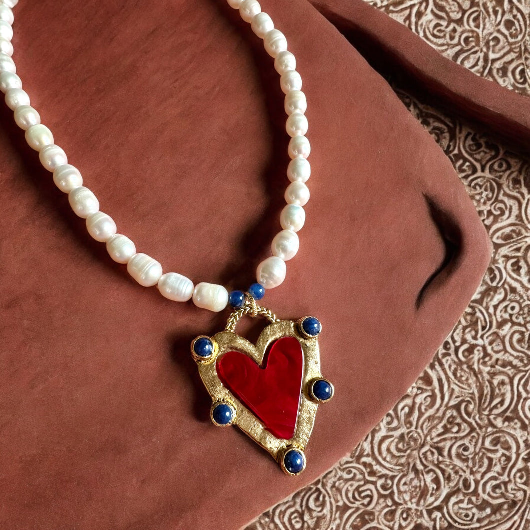 Corazón Perla necklace