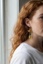 Alas de Oro Earrings