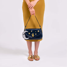 La Luna y Estrella Baguette (navy blue)