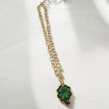 Trebol Oro Necklace