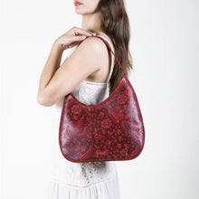 Liebre Asymmetrical Shoulder Bag