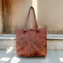 Carmina Leather bag